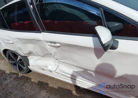 2019 Subaru Impreza 2.0I Sport z USA, uszkodzony, nr VIN 4S3GTAM64K3723751